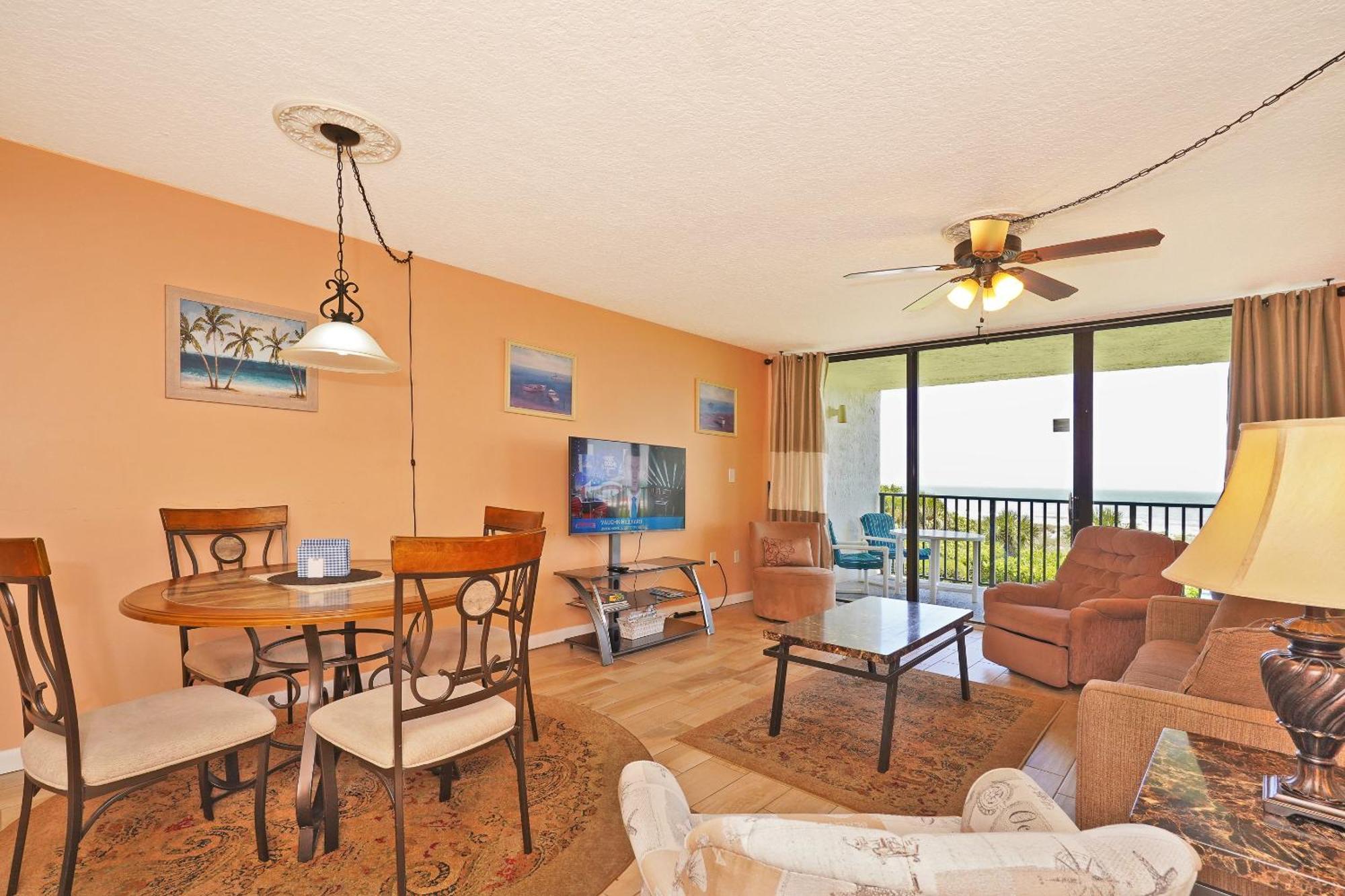 Cape Winds Resort Cape Canaveral Bagian luar foto